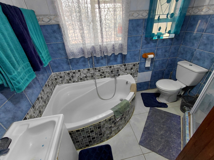 3 Bedroom Property for Sale in Randlespark North West